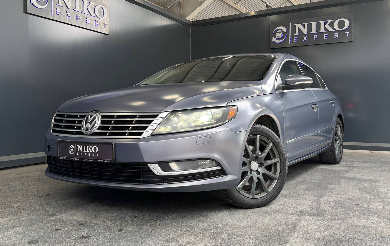 Volkswagen Passat CC (2013)