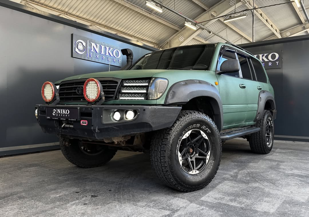 Toyota Land Cruiser (1998)